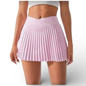 🌸 Sovereign Charm Pleated Tennis Skort – Pink 🌸